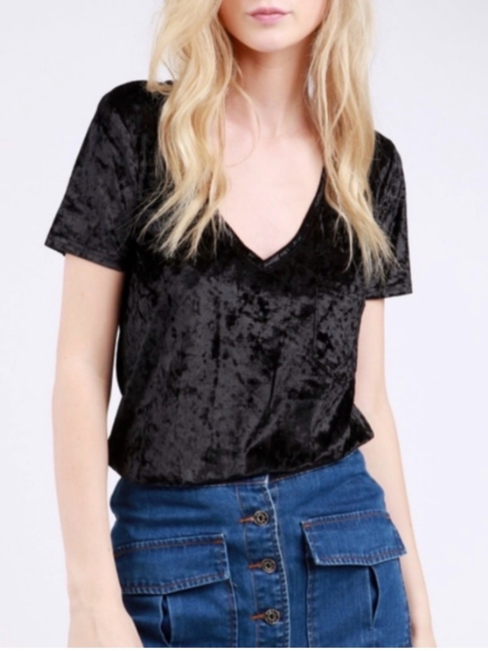 Black Crushed Velvet V-Neck Short Sleeve Top